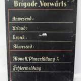 Schild "Jugendbrigade Vorwärts". - фото 2