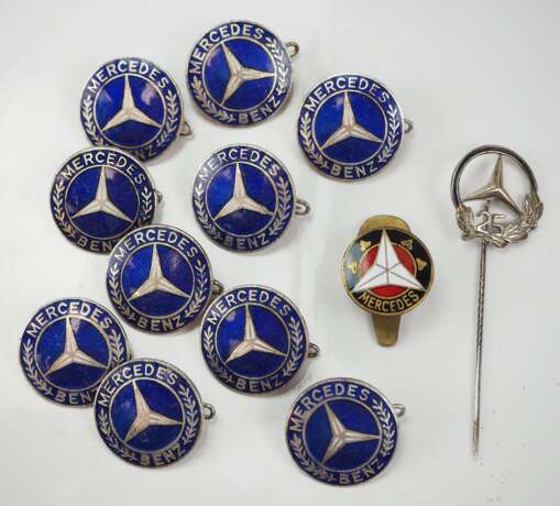 Mercedes Benz - Sammlung Nadeln und Pins. - фото 1