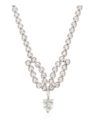 DIAMOND AND PLATINUM NECKLACE WITH GIA REPORT