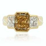 FANCY DEEP BROWNISH YELLOW DIAMOND RING WITH GIA REPORT - фото 1