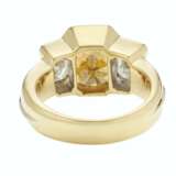 FANCY DEEP BROWNISH YELLOW DIAMOND RING WITH GIA REPORT - фото 3