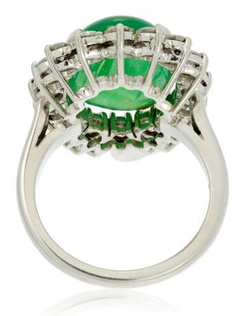 JADEITE JADE AND DIAMOND RING WITH GIA REPORT - photo 3