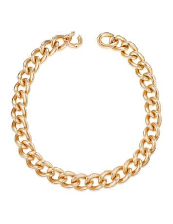 GOLD AND DIAMOND BRACELET AND NECKLACE - photo 3