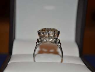  un anneau de diamant de 9,14 carats 