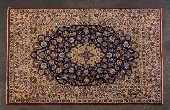 Orientteppich. PERSIEN, 20. Jahrhundert, ca. 154x103 cm - photo 1