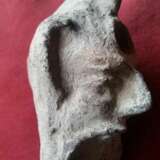 Öllampe „Antike römische Öllampe aus Ton mit Kopf Motiv“, Stein, Steinbildhauerei, 300 - Foto 7