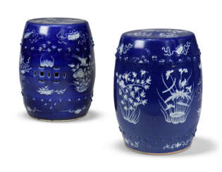 A NEAR PAIR OF CHINESE COBALT-BLUE AND WHITE GARDEN SEATS