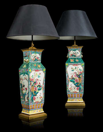 A PAIR OF CHINESE FAMILLE ROSE VASES, MOUNTED AS LAMPS - фото 1