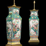 A PAIR OF CHINESE FAMILLE ROSE VASES, MOUNTED AS LAMPS - фото 6