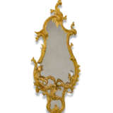 A PAIR OF GILTWOOD AND GILT-GESSO GIRANDOLE MIRRORS - фото 2