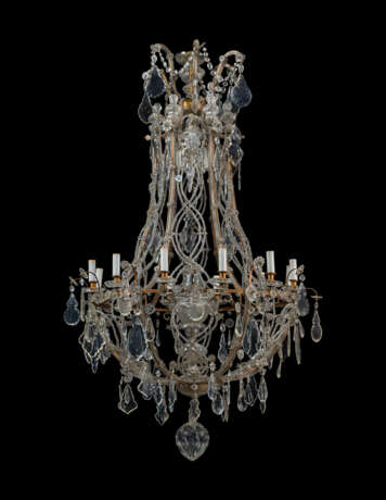 A GILT-METAL CUT, MOULDED AND BEADED-GLASS TWELVE-LIGHT CHANDLIER - photo 2