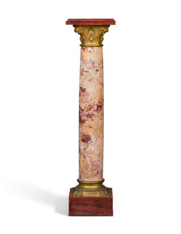 A PAIR OF FRENCH ORMOLU-MOUNTED PINK MARBLE PEDESTALS - фото 3