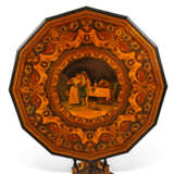 AN ITALIAN PENWORK, INTARSIA, EBONY AND STAINED FRUITWOOD MARQUETRY CENTRE-TABLE - Foto 2