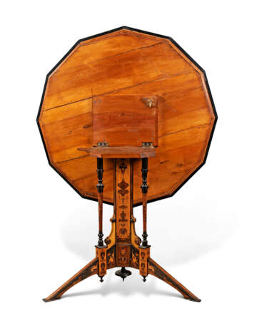 AN ITALIAN PENWORK, INTARSIA, EBONY AND STAINED FRUITWOOD MARQUETRY CENTRE-TABLE - фото 3
