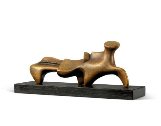 HENRY MOORE, O.M., C.H. (1898-1986) - photo 3