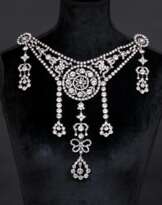 Grande Swarovski Collier-Brosche