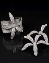 Schmuckset mit Armreif und Brosche 'Sparkling Flowers'