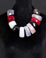 Collier mit großen Halbedelsteinen