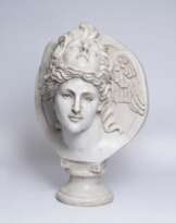 Imposante Marmorskulptur 'Hypnos'