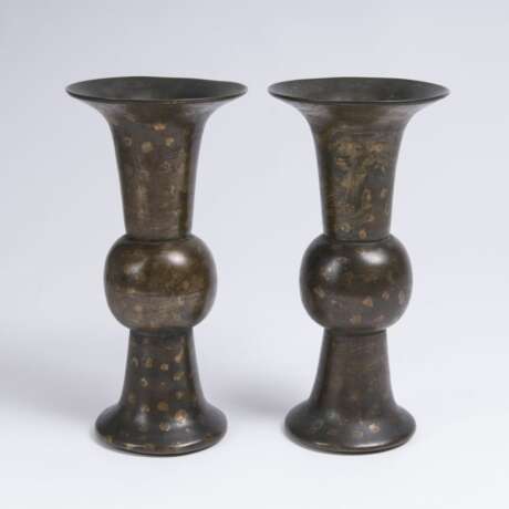Paar Gu-Vasen mit Goldsplash - фото 1