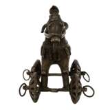 Altes Kinderspielzeug "Pferd" aus Messing-Bronze, INDIEN, 19. Jahrhundert. - Foto 2
