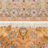 Orientteppich aus Seide, 20. Jahrhundert, 190x125 cm. - Foto 3