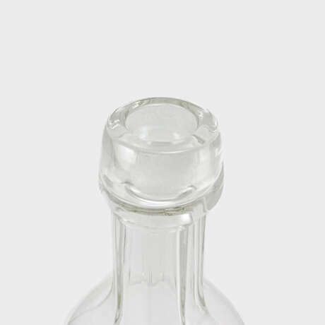 Бутылка "Gin". США стекло 1950 гг. Glas Vereinigte Staaten 1950 - Foto 2