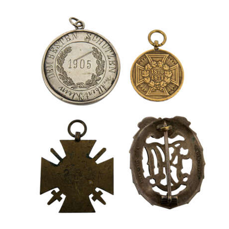 4 Medaillen/Auszeichnungen, auch Deutschland 1933-1945 - - Foto 2