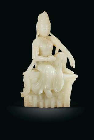 A WHITE JADE FIGURE OF THE `WATER MOON` GUANYIN - photo 1