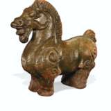 A SMALL OLIVE-GREEN-GLAZED RED POTTERY FIGURE OF A HORSE - photo 1