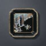 A GROUP OF ELEVEN MOTHER-OF-PEARL-INLAID BLACK LACQUER SQUARE DISHES - фото 4