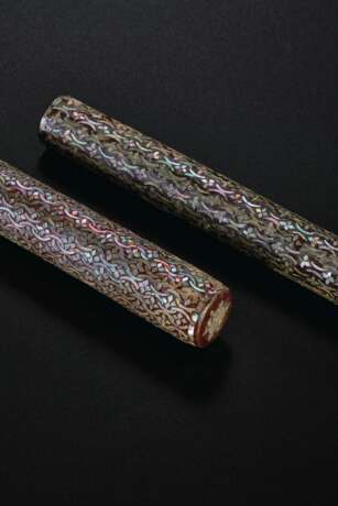 TWO MOTHER-OF-PEARL-INLAID BLACK LACQUER BRUSHES - photo 2