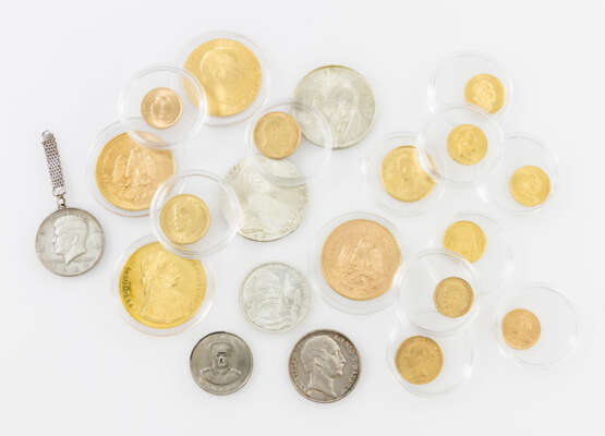 Sehr schönes 21-teiliges Konvolut Münzen und Medaillen aus GOLD und SILBER - фото 1