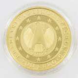 BRD/GOLD - 200 Euro 2002, 1 Unze Gold, original Etui - фото 2