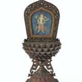A GILT-LACQUERED WOOD BUDDHIST ALTAR ORNAMENT - photo 1