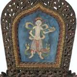A GILT-LACQUERED WOOD BUDDHIST ALTAR ORNAMENT - photo 3