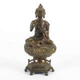 Buddha auf Lotossockel - фото 1