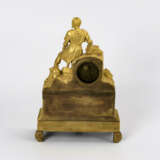 Bronze-Kaminuhr mit antiker Männerfigur - фото 3