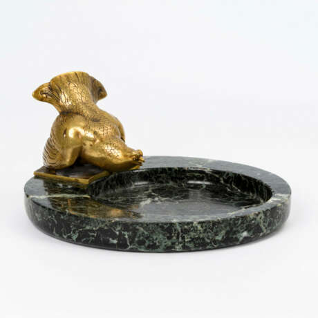 Marmorschale mit Bronze-Auerhahn - photo 2