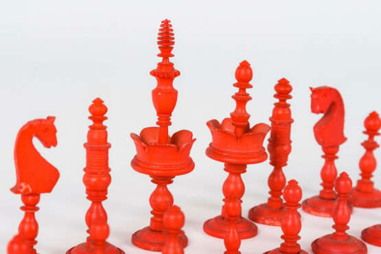 Bein-Schachfiguren - фото 2