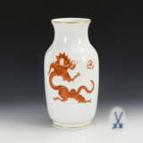 Vase mit Drachenmalerei - photo 1