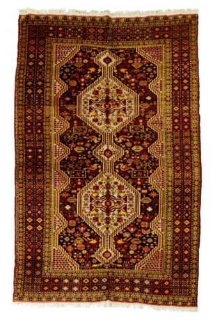 Kleiner Teppich mit Stangenmedaillon - Foto 1