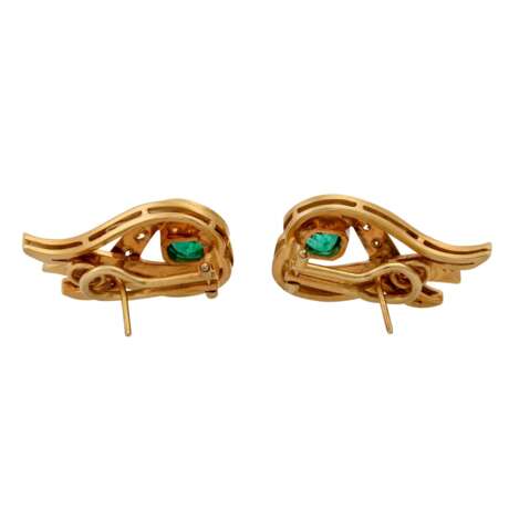 Paar Ohrringe mit feinen Smaragden und Brillanten - фото 4
