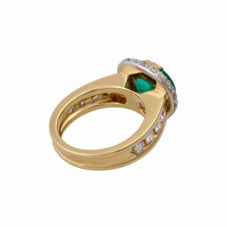 Ring mit kolumbianischen Smaragd ca. 3,74 ct, - Foto 3