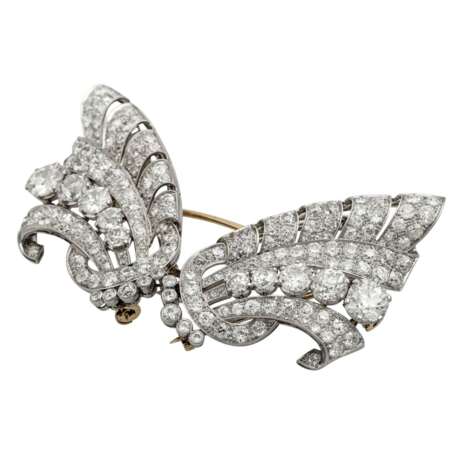 Herausragende Flügelbrosche mit Diamanten, zusammen ca. 20ct, - Foto 4