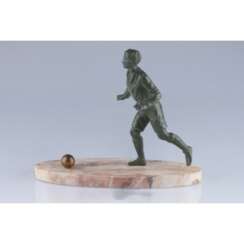 THE SCULPTURE "FOOTBALL PLAYER RUNNING AFTER THE BALL." FRANCE, PARIS, 1930S. SPETR, MARBLE. 