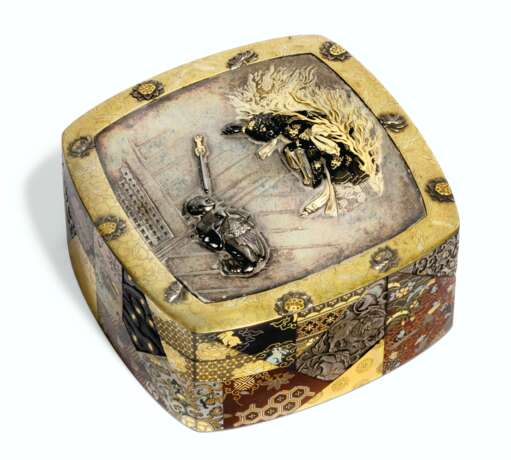 A SOFT-METAL-INLAID BOX AND COVER - photo 3