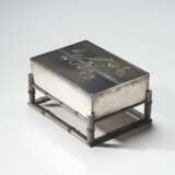 A SOFT-METAL-INLAID SHIBUICHI AND SILVER BOX AND COVER - photo 3