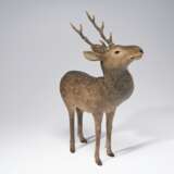 A CARVED WOOD SCULPTURE OF A DEER - фото 2