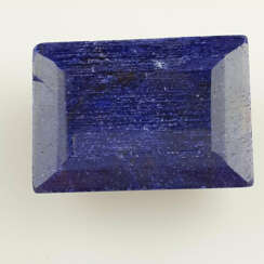 Großer geschliffener Saphir- blauer Saphir, rechteckig facettiert, ca. 429 ct, lose, mit Zertifikat